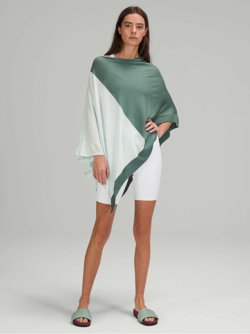 Lululemon Women’s Lightweight Knit Cashmere Poncho In Tidewater Teal/Ocean Air